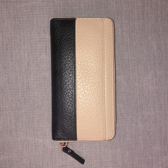 Kate Spade ZIP Wallet - Picture 2 of 3